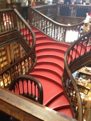 The Staircase that inspired Hogwarts!