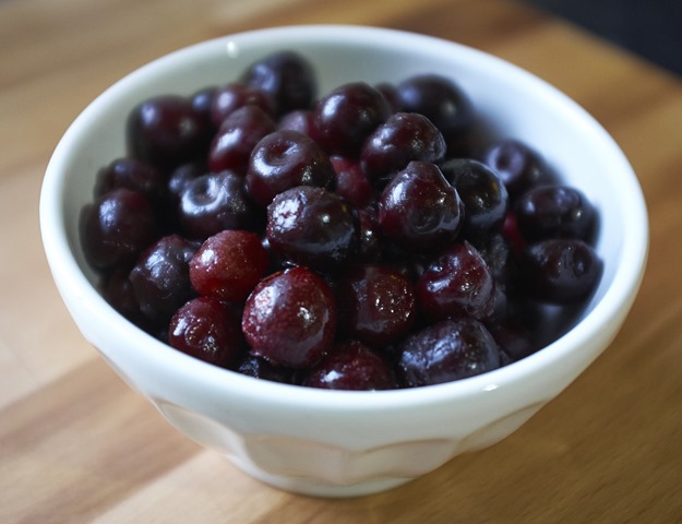 Black Cherries ready for Cherry Jam